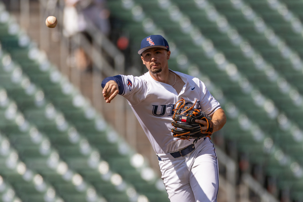Kendall Dove, Josh Arquette first Roadrunners to enter transfer portal
